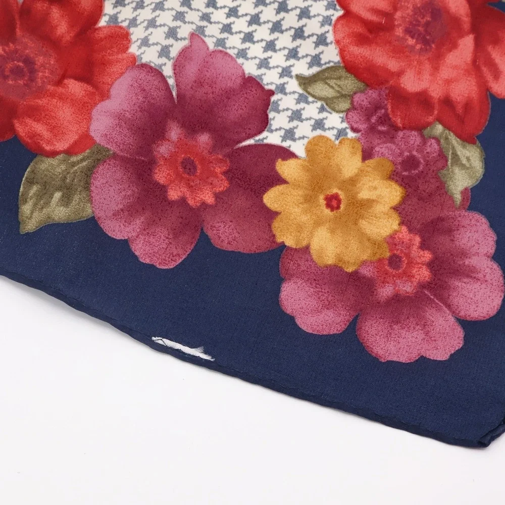 Oscar de la Renta VTG Silk Scarf Houndstooth and Floral Square 21x21